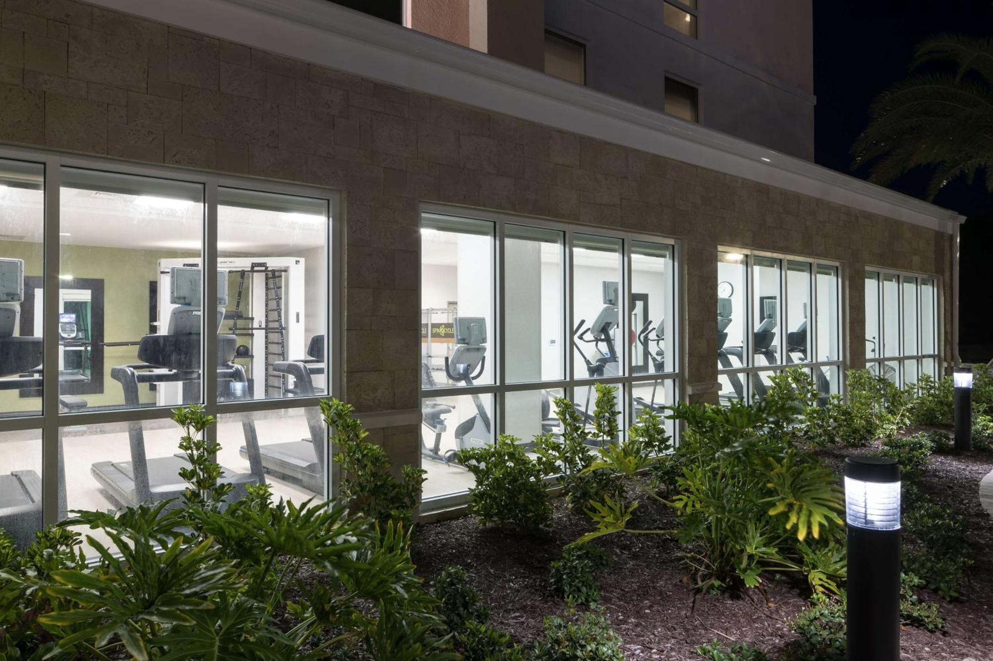 Home2 Suites By Hilton Cape Canaveral Cruise Port Kültér fotó