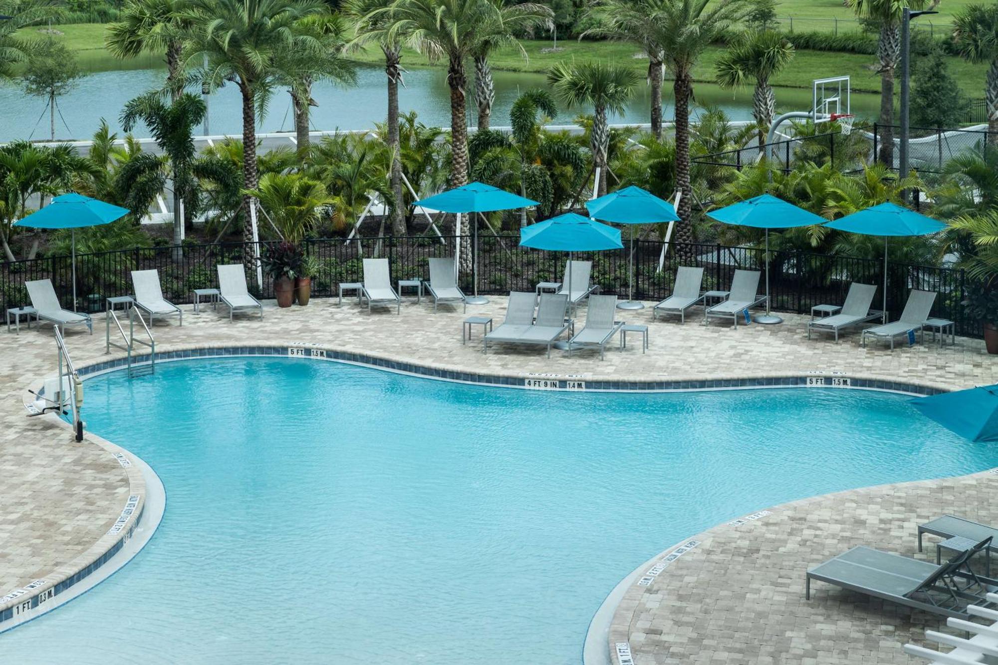 Home2 Suites By Hilton Cape Canaveral Cruise Port Kültér fotó