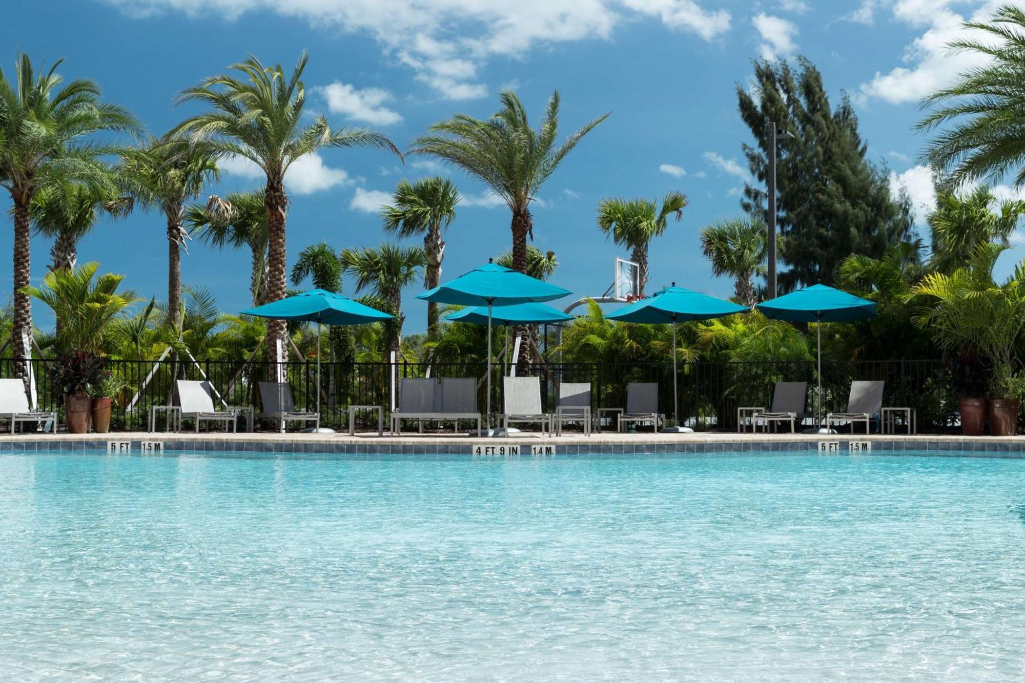 Home2 Suites By Hilton Cape Canaveral Cruise Port Kültér fotó